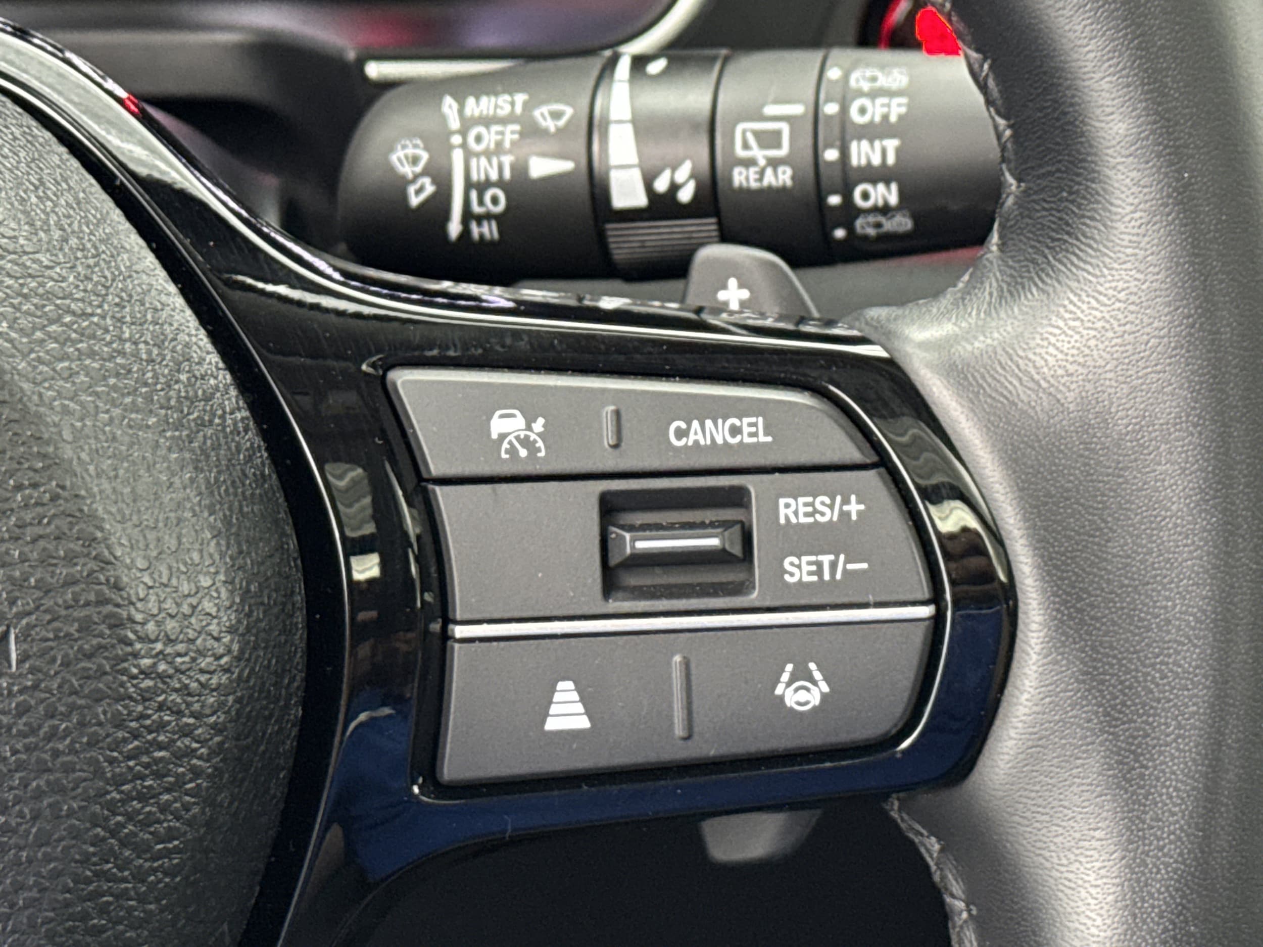 2025 Honda Pilot Touring - Photo 29