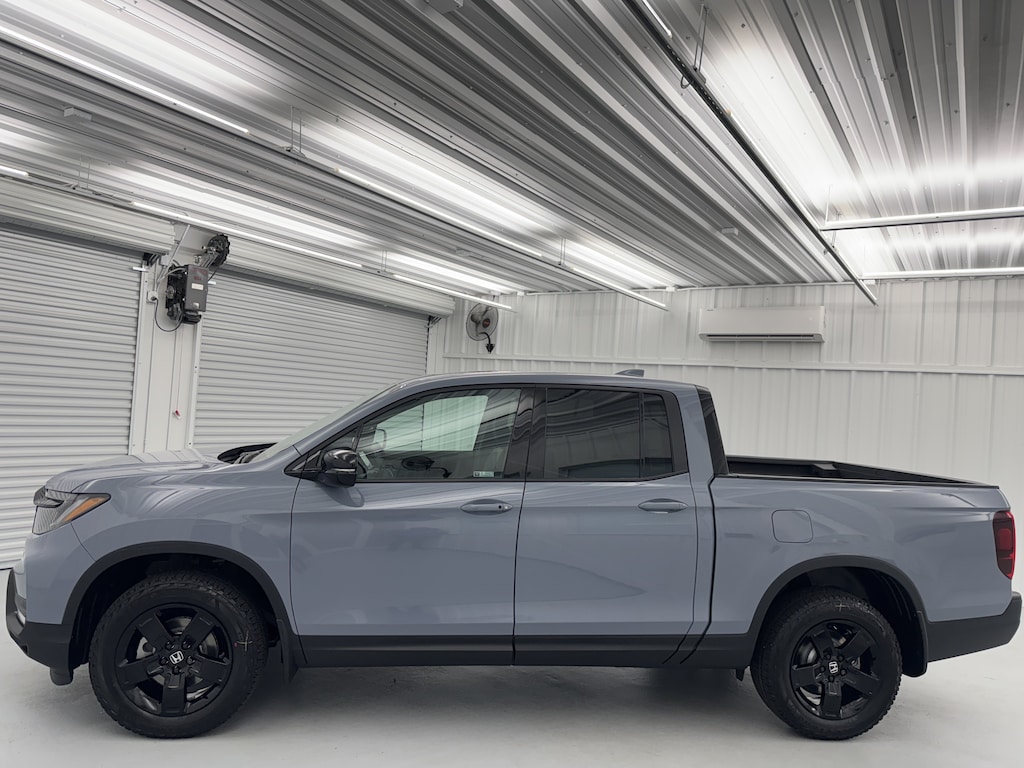 New 2026 Honda Ridgeline Black Edition Truck Crew Cab