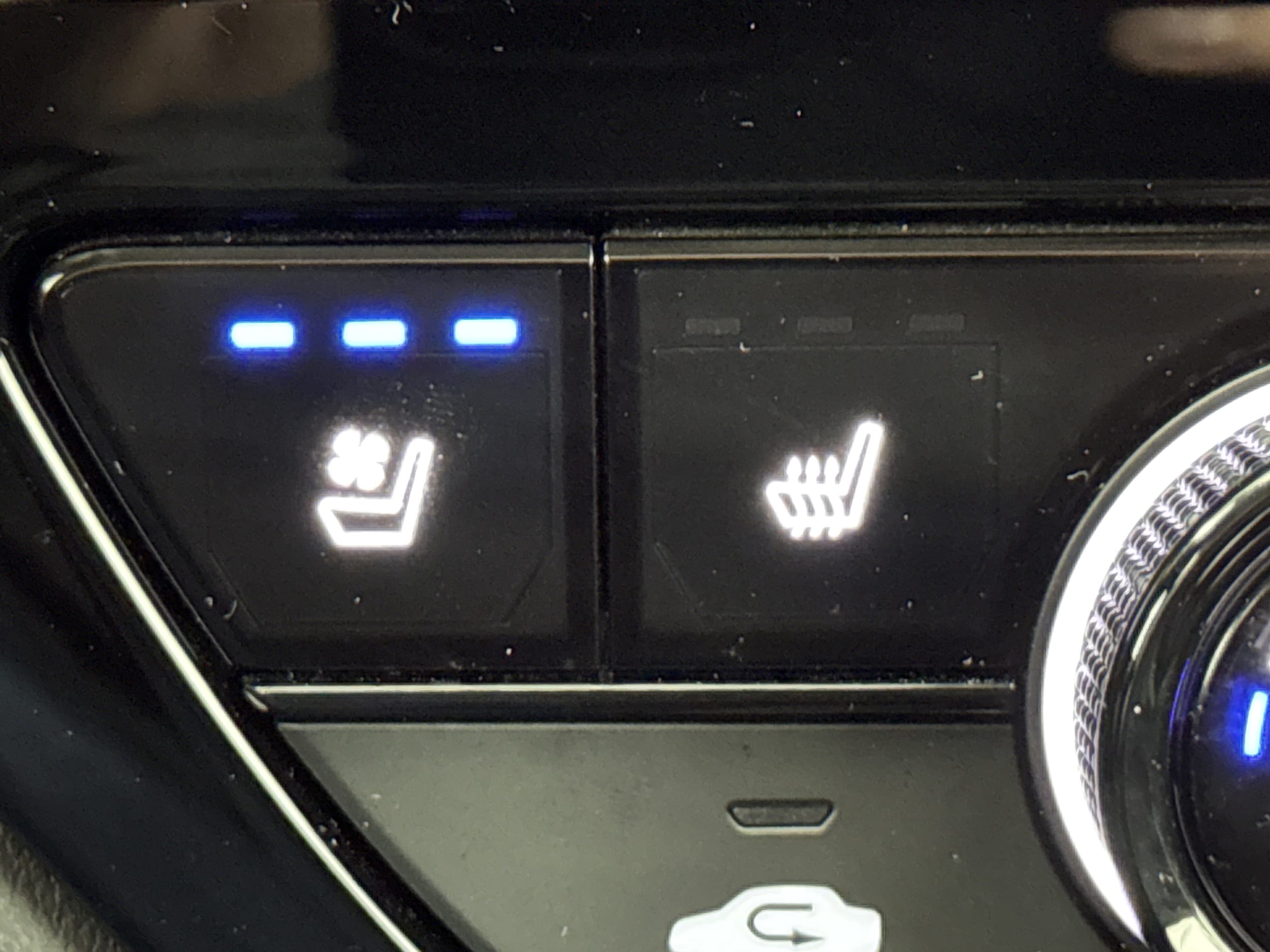 2023 Honda Accord Hybrid Touring - Photo 8