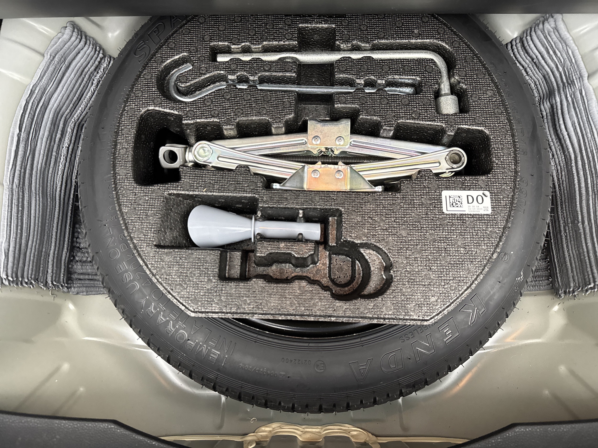 2024 Honda Civic Touring - Photo 10