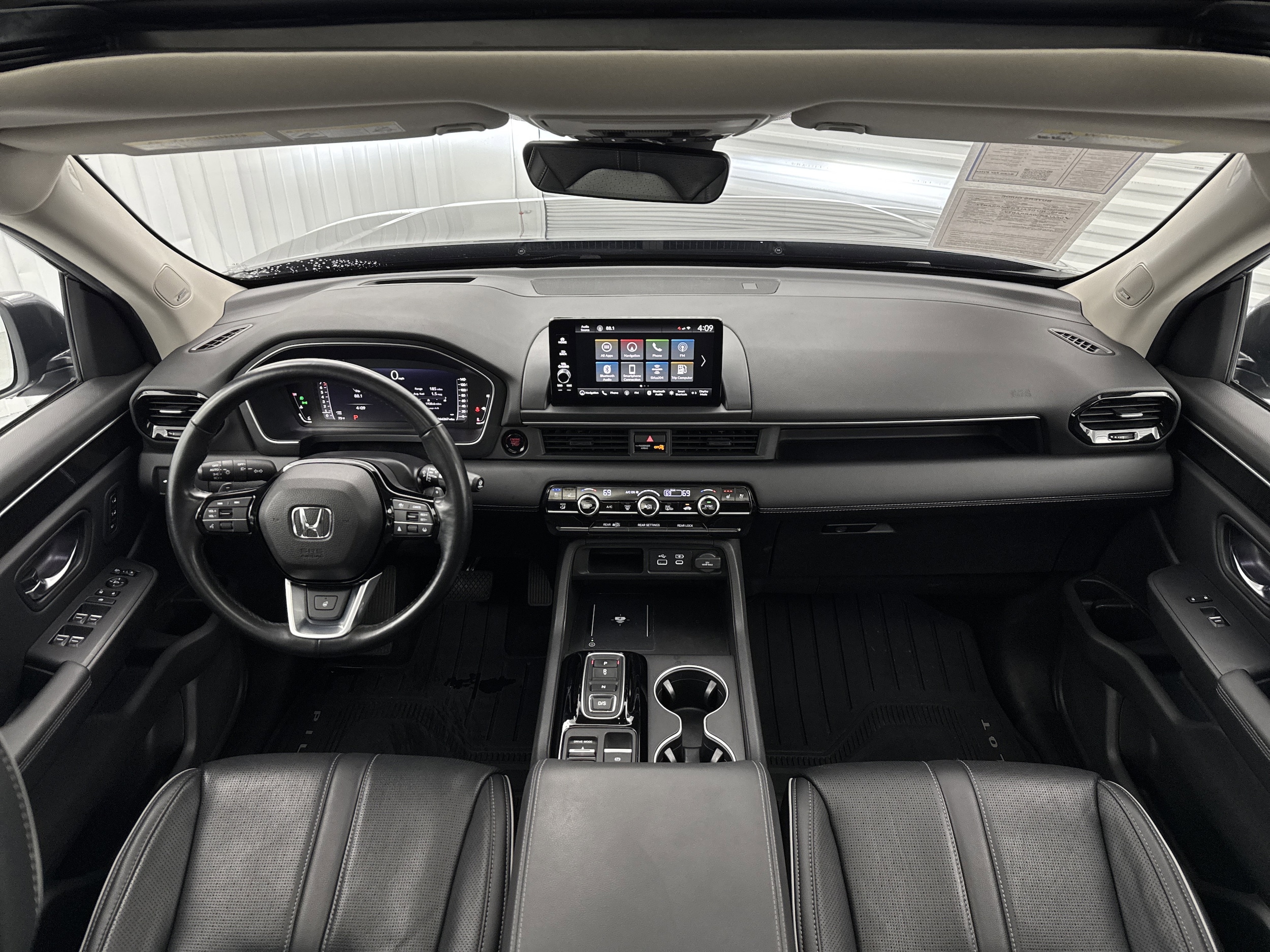 2023 Honda Pilot Elite - Photo 5