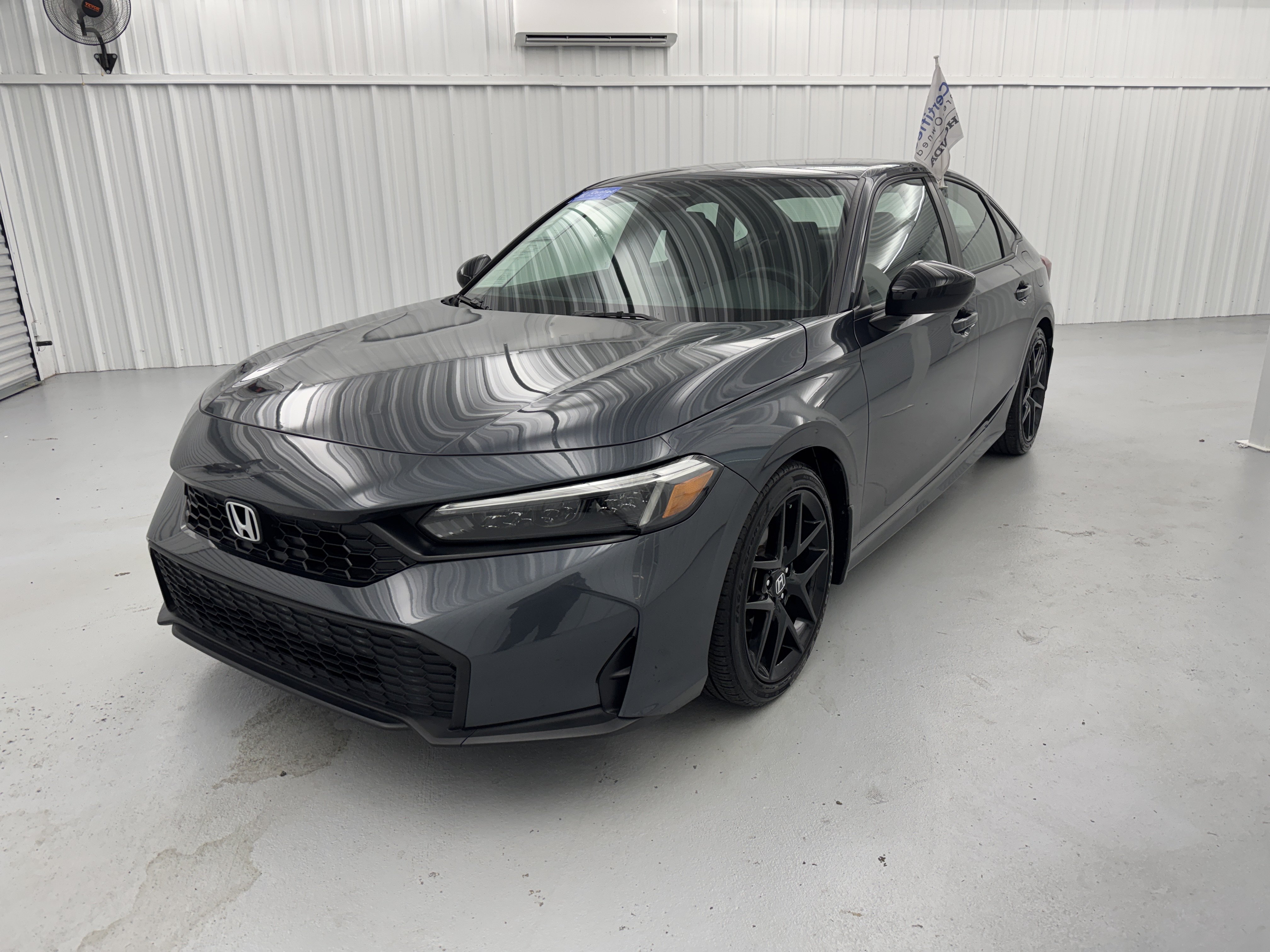 2025 Honda Civic Sport - Photo 2