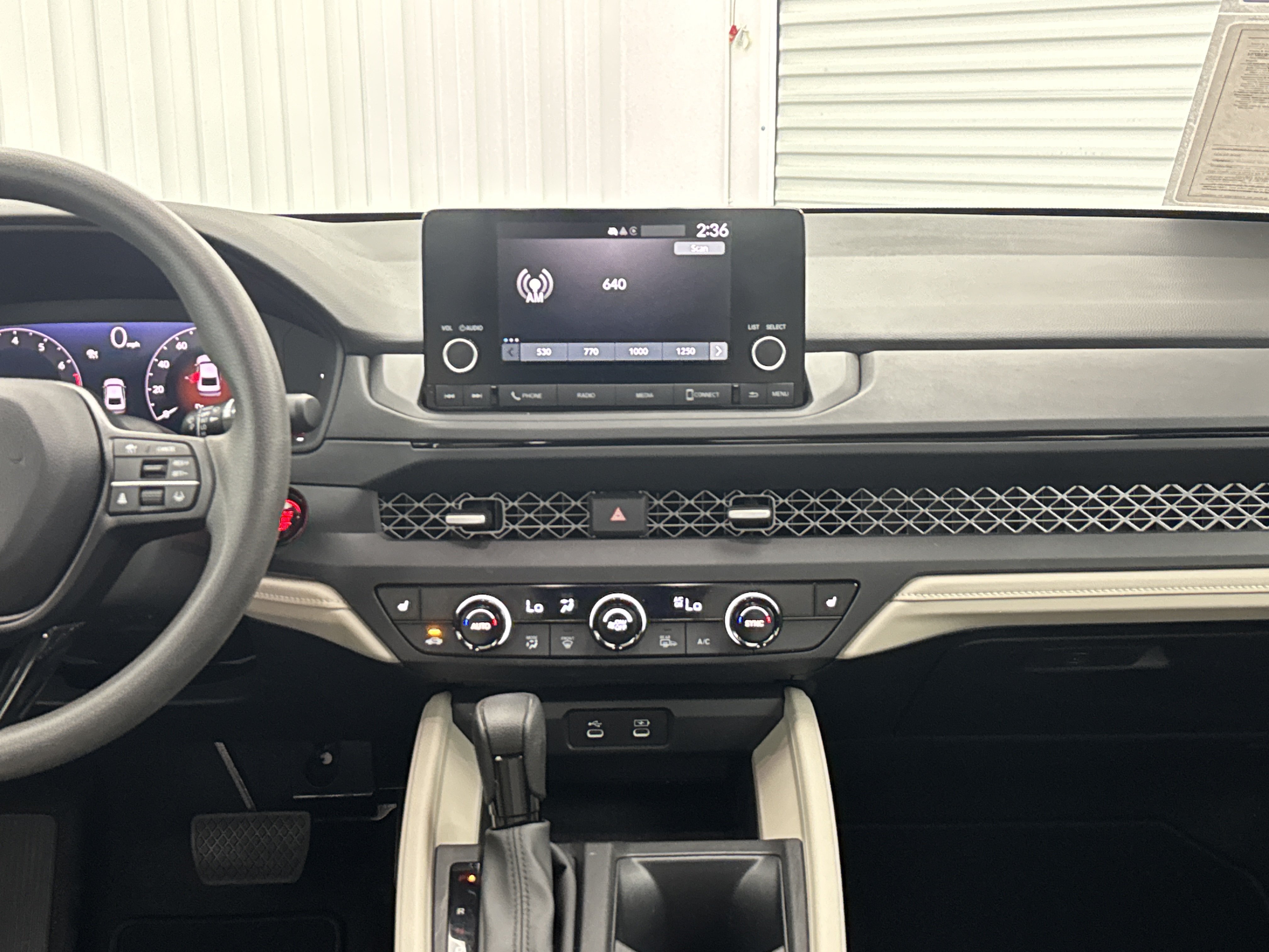 2024 Honda Accord EX - Photo 14