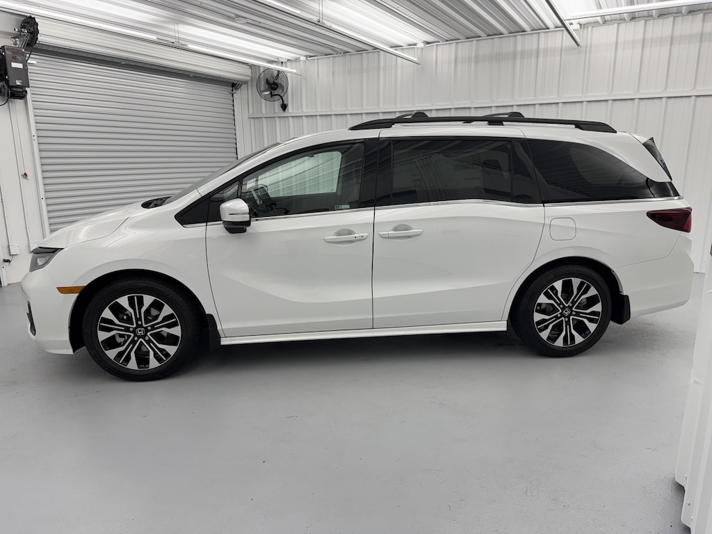 New 2026 Honda Odyssey Elite Van Passenger