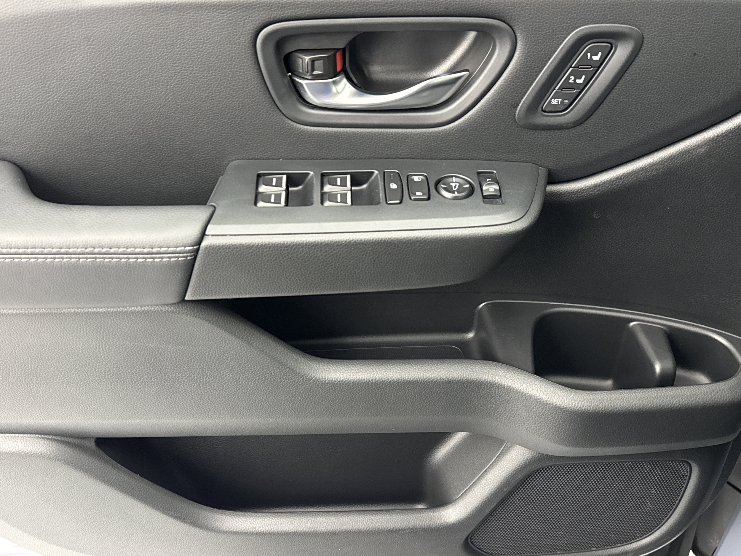 2025 Honda Pilot Touring - Photo 9
