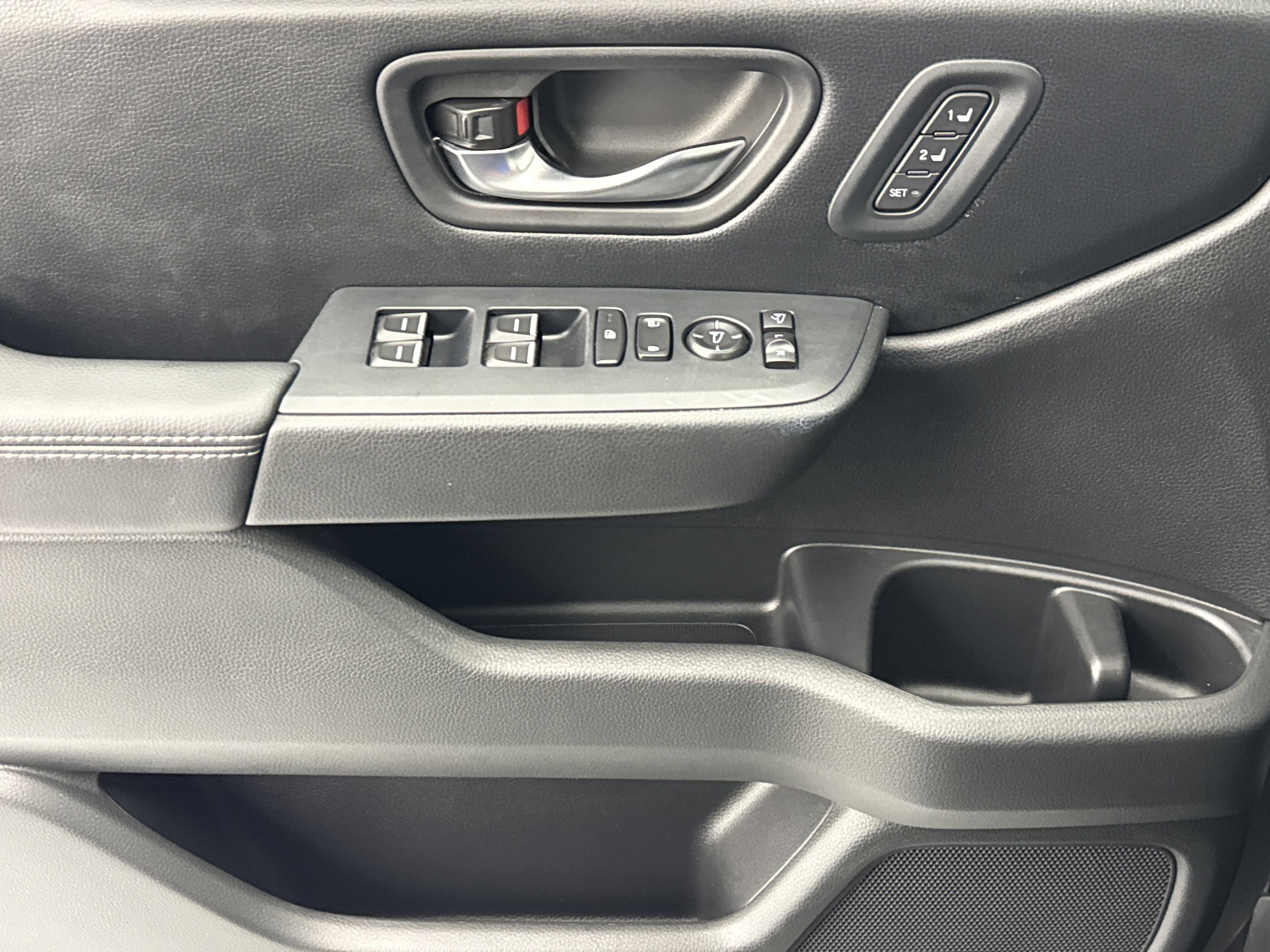 2024 Honda Pilot Elite - Photo 9