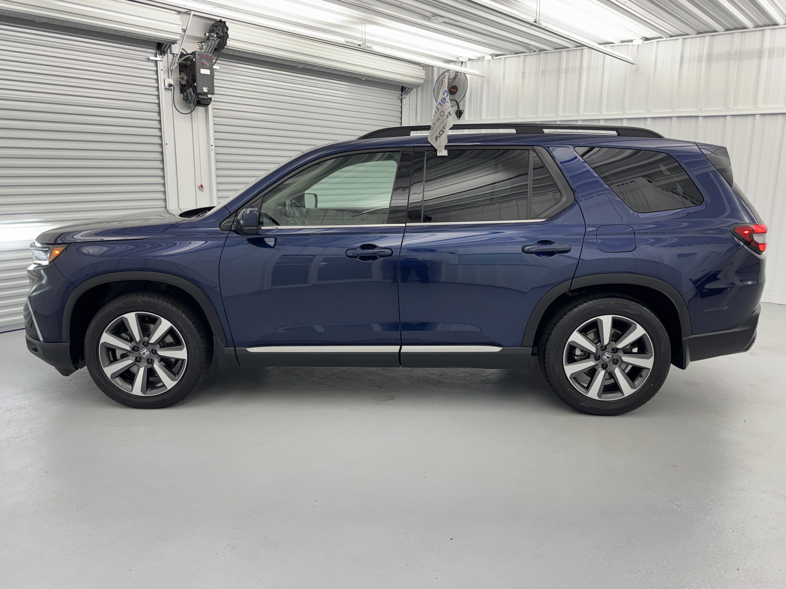 2025 Honda Pilot Touring - Photo 15