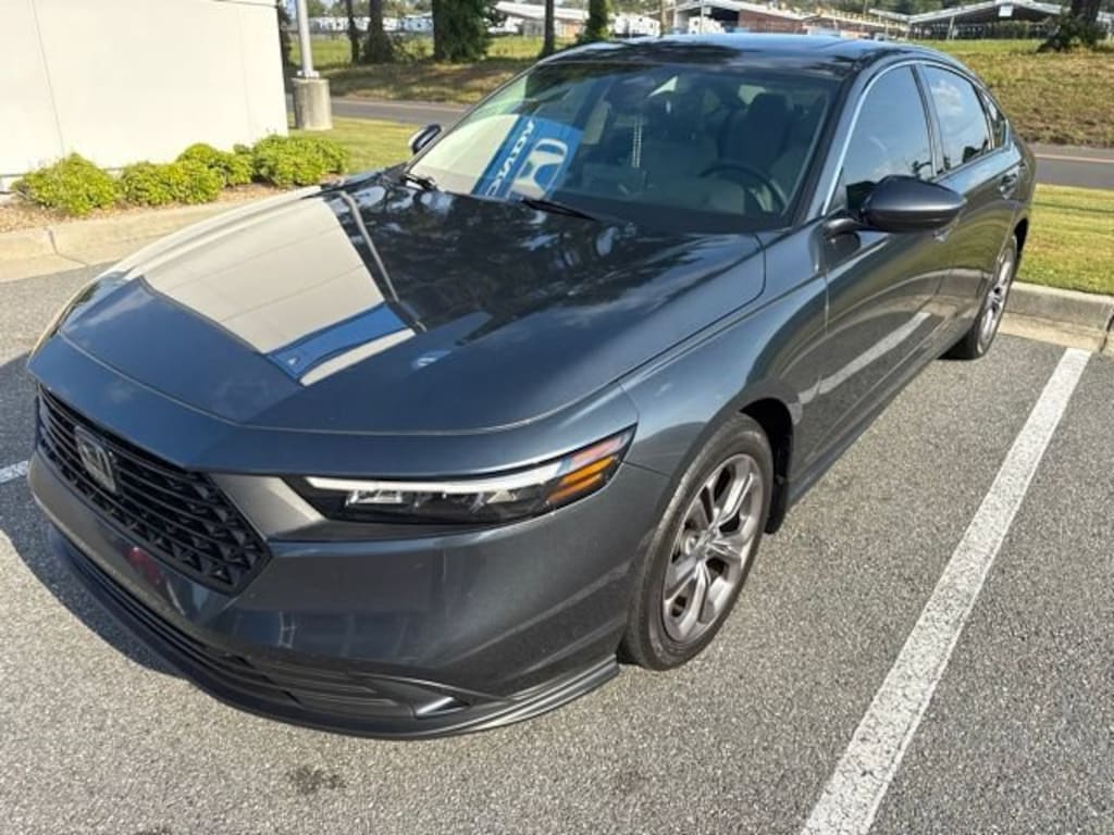 Used 2023 Honda Accord EX Sedan