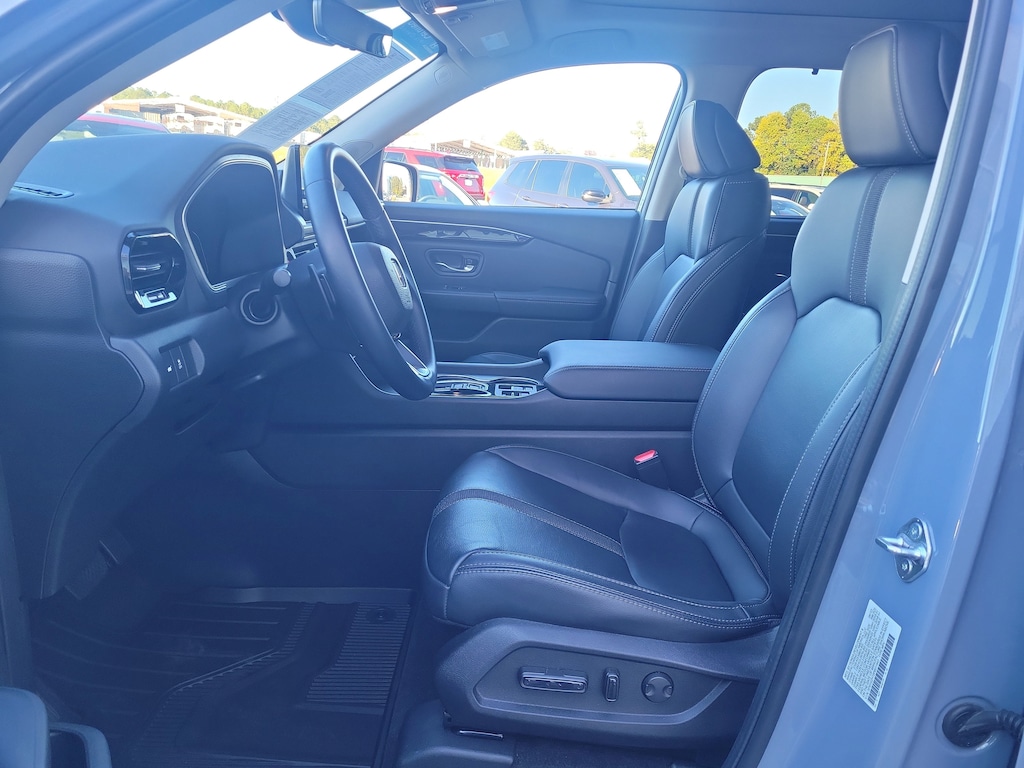 Certified 2023 Honda Pilot Touring SUV