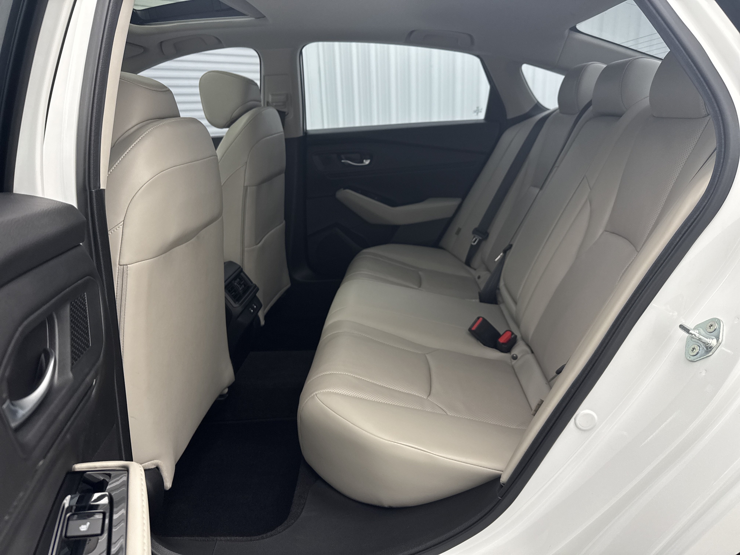 2024 Honda Accord Hybrid Touring - Photo 12