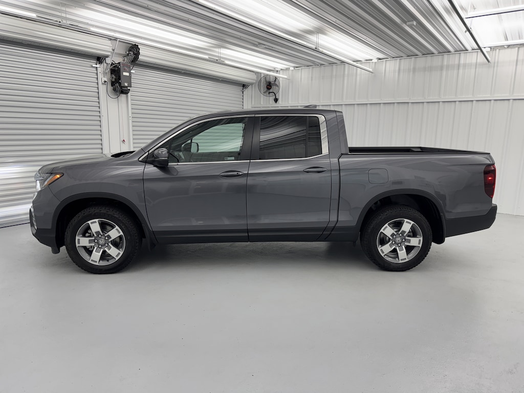 New 2026 Honda Ridgeline RTL Truck Crew Cab