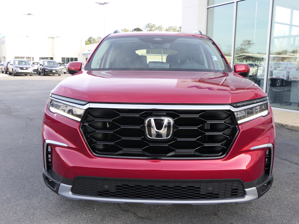 New 2025 Honda Pilot Touring SUV