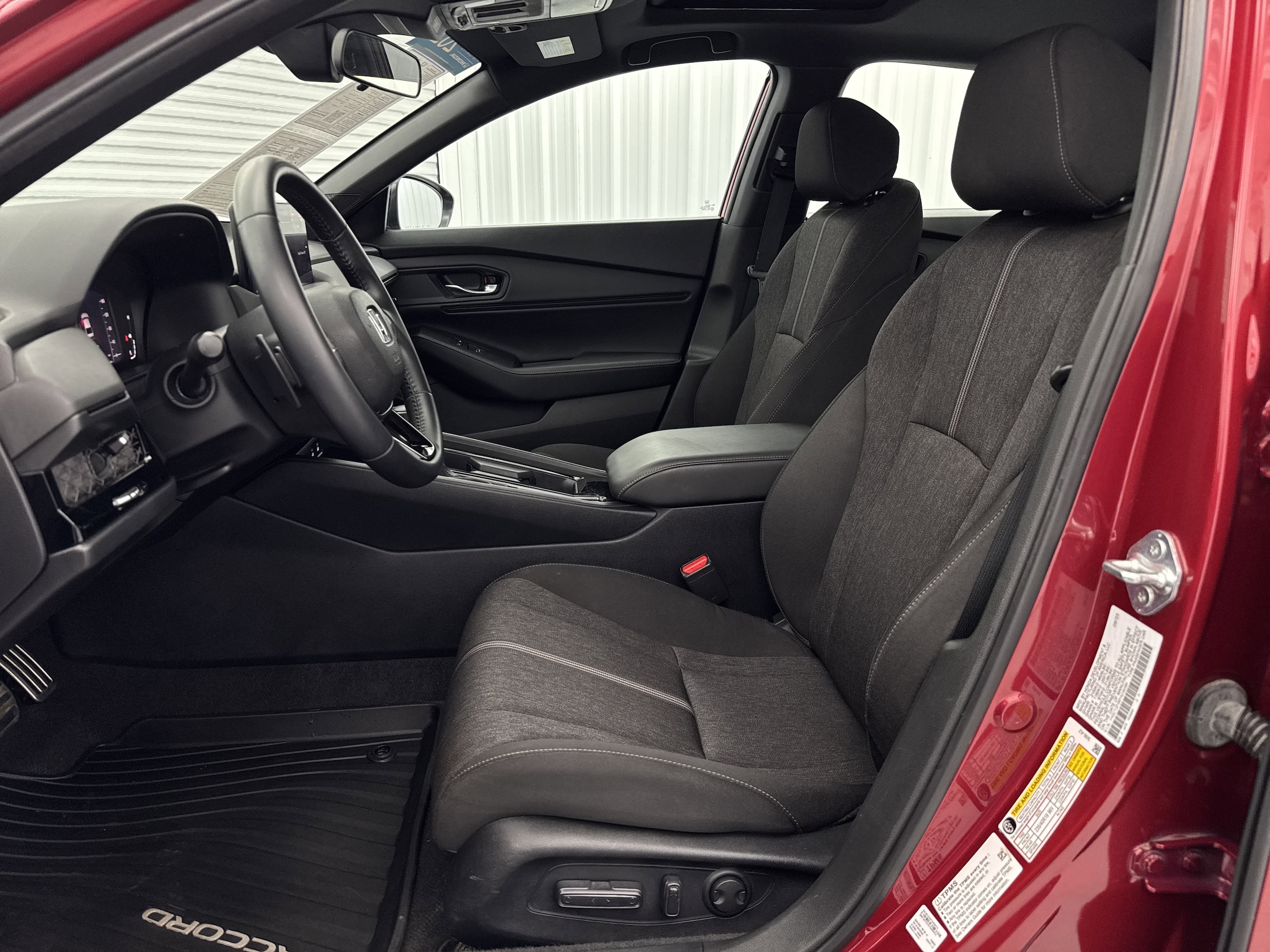 2023 Honda Accord Hybrid Sport - Photo 4
