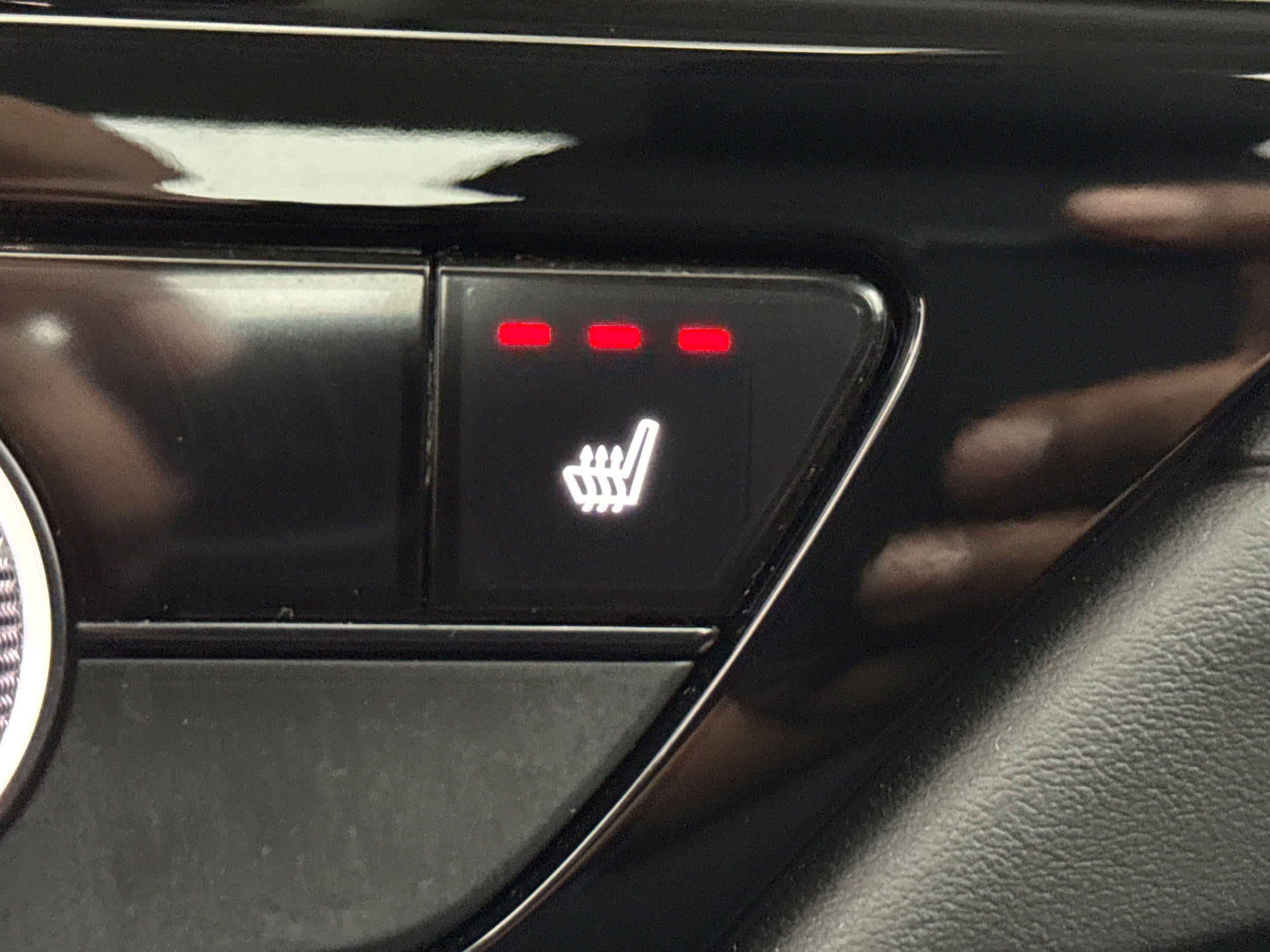 2024 Honda Accord Hybrid EX-L - Photo 18