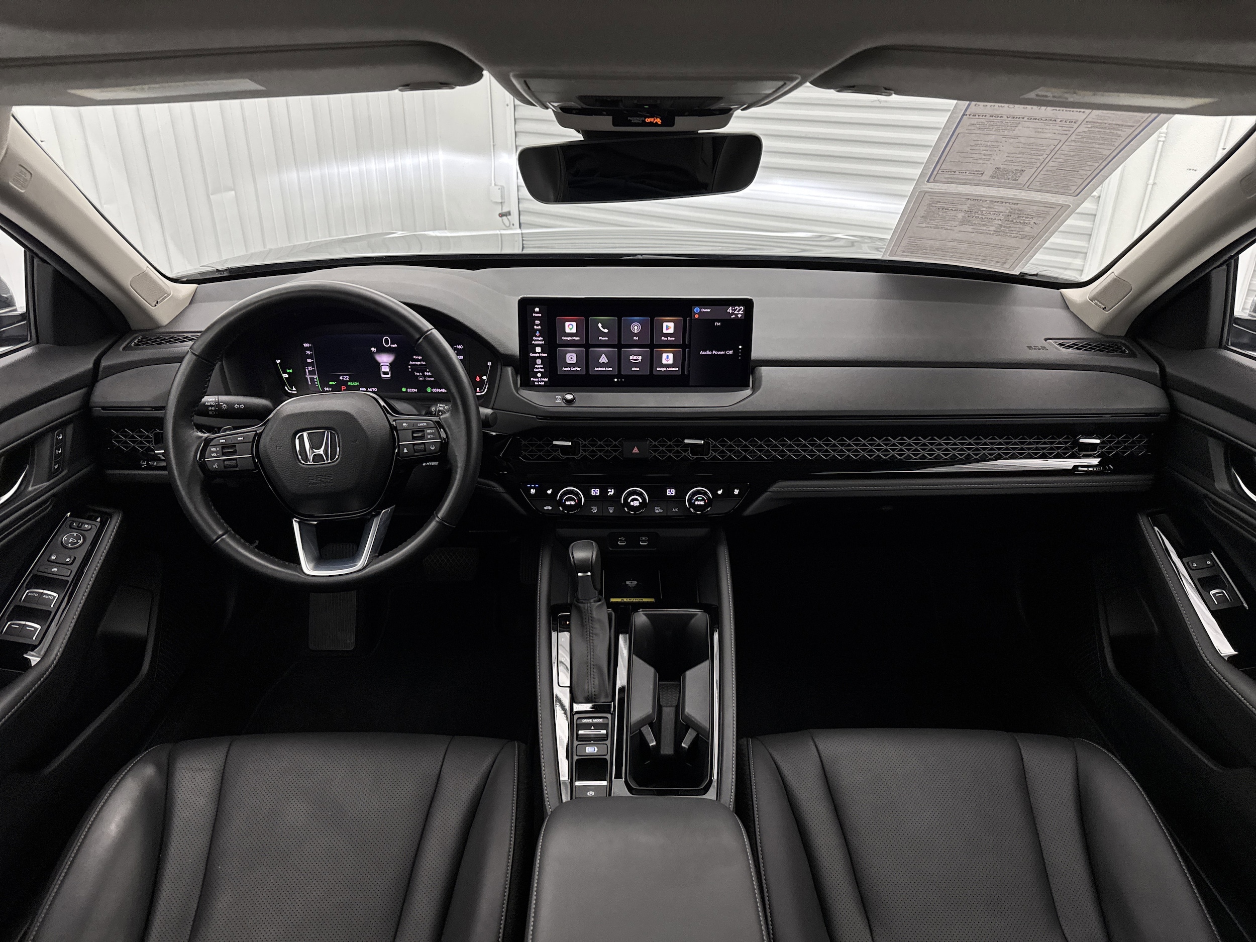2023 Honda Accord Hybrid Touring - Photo 5