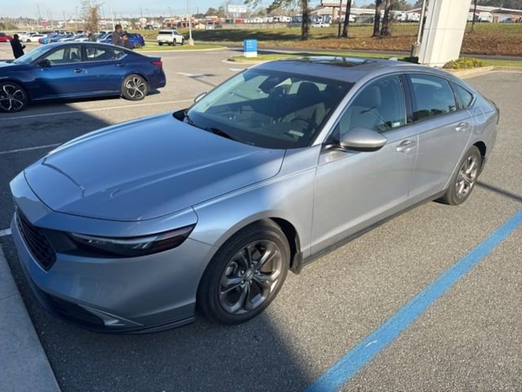 Used 2023 Honda Accord EX Sedan