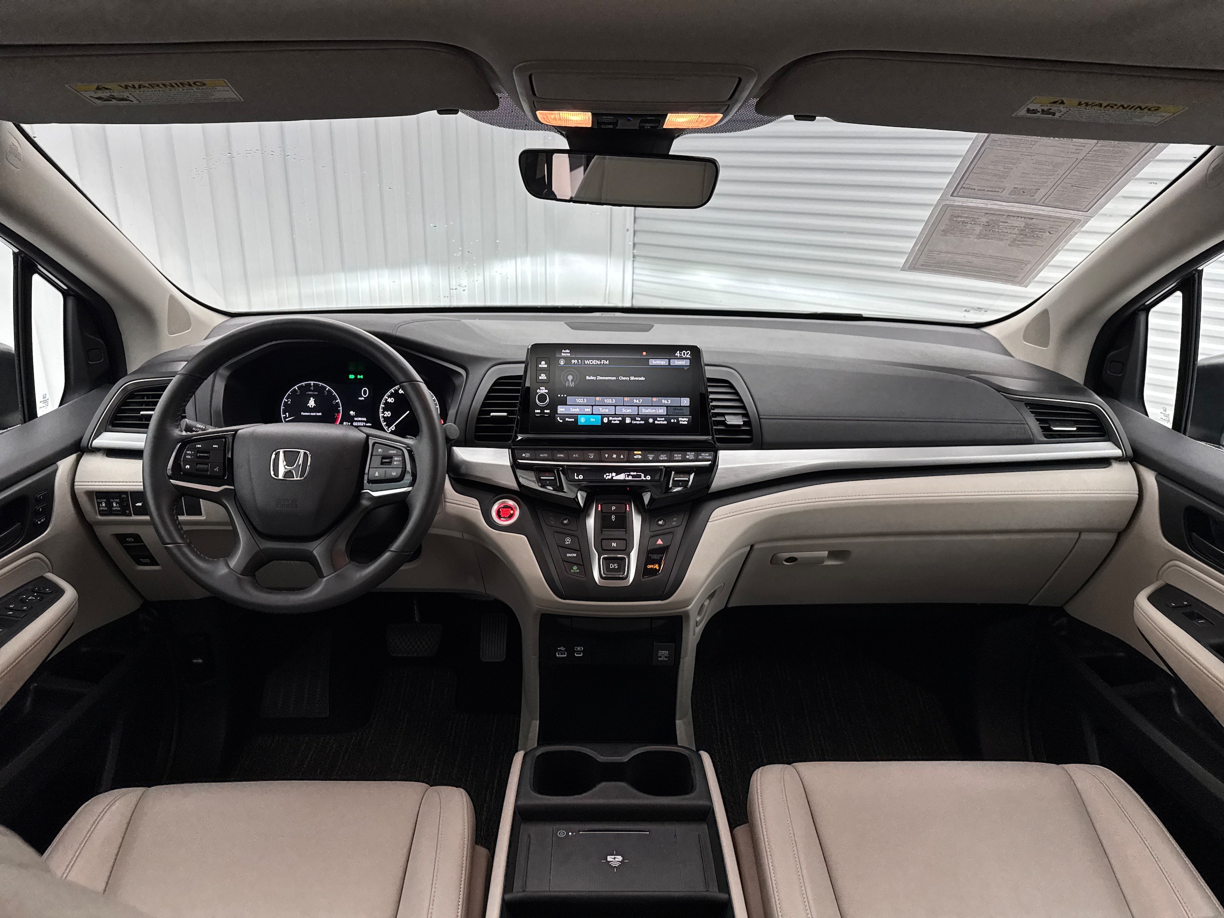 2025 Honda Odyssey EX-L - Photo 16