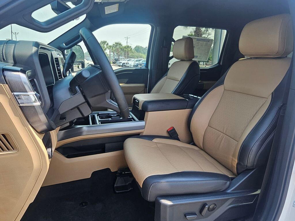 New 2026 Ford F-250SD Lariat Truck