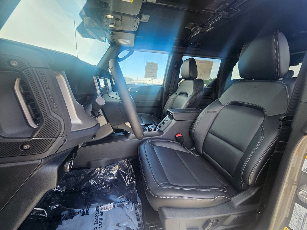 New 2026 Ford Bronco Outer Banks SUV