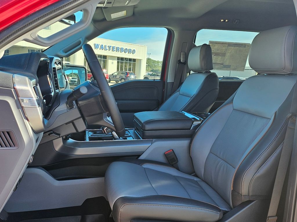 New 2025 Ford F-150 Lariat Truck