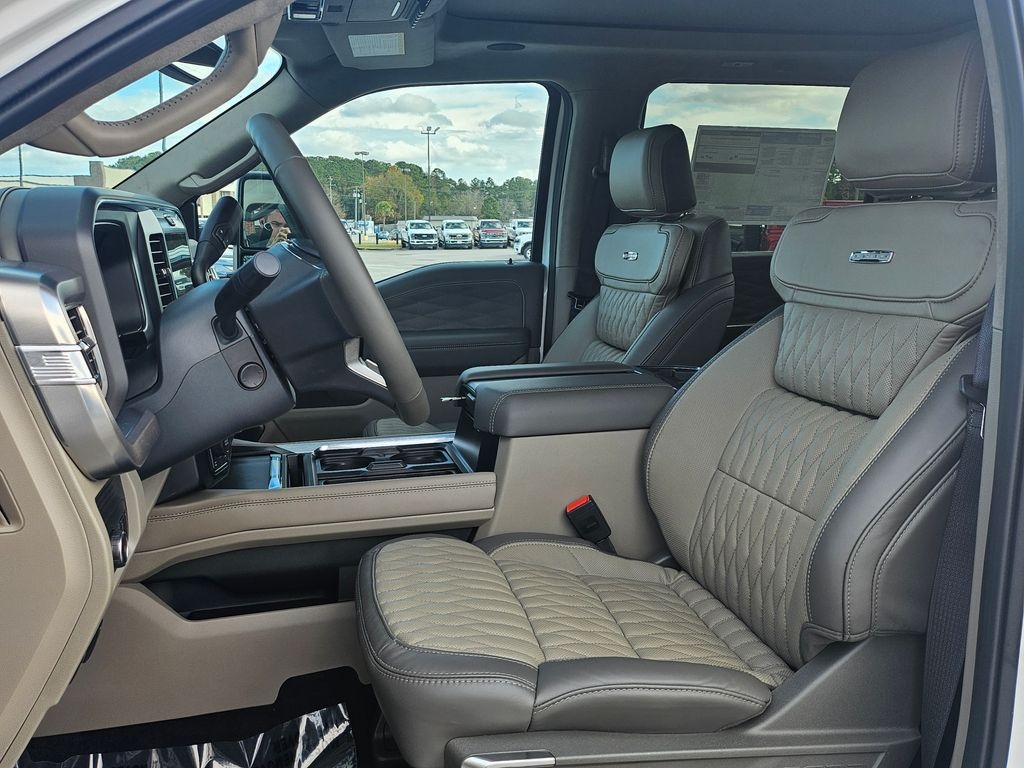 New 2026 Ford F-350SD Platinum Truck