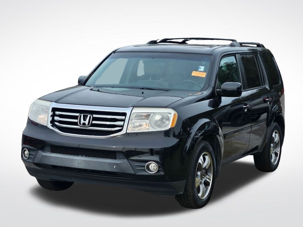 Used 2015 Honda Pilot SE SUV