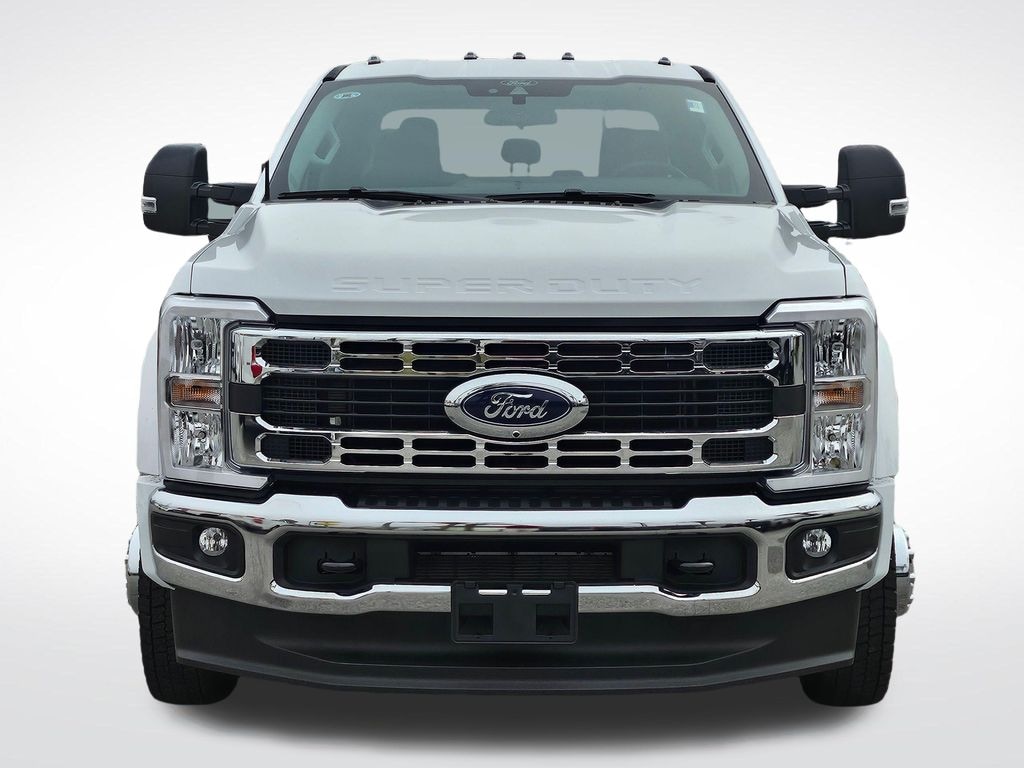 New 2026 Ford F-450SD 4x4 w/ 360-Degree Camera Truck