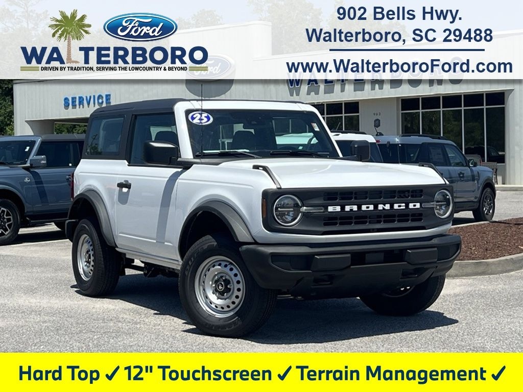 New 2025 Ford Bronco Base SUV