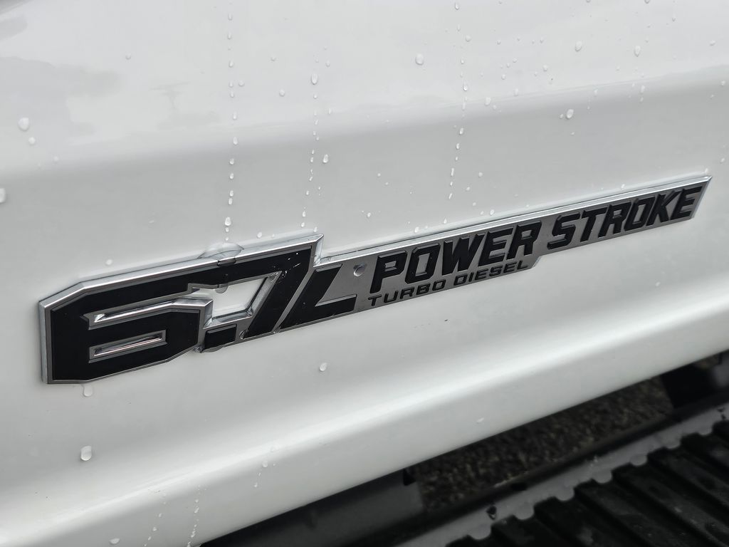 2026 Ford F-450 Super Duty Chassis Cab XL - Photo 29