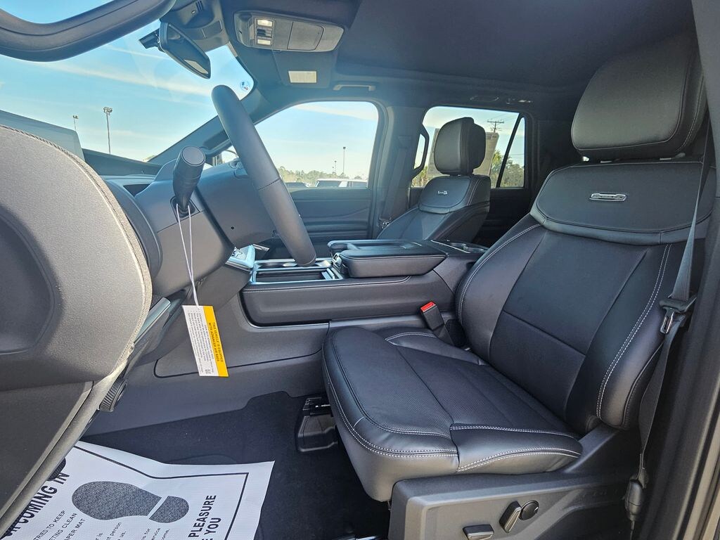 New 2026 Ford Expedition Platinum SUV