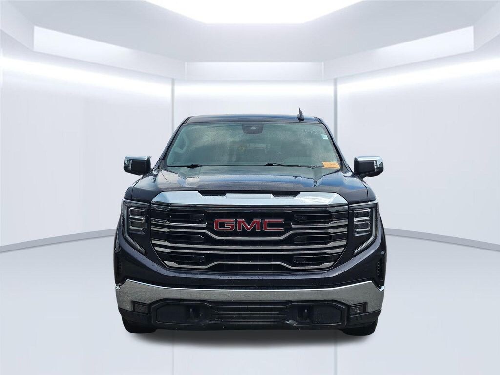 Used 2025 GMC Sierra 1500 SLT Truck