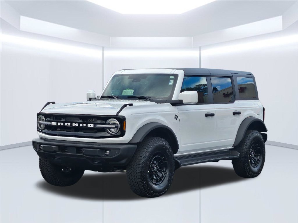 New 2026 Ford Bronco Outer Banks SUV