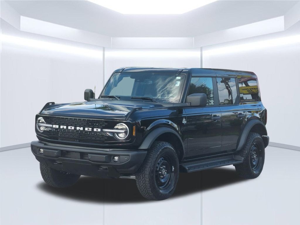 New 2026 Ford Bronco Outer Banks SUV