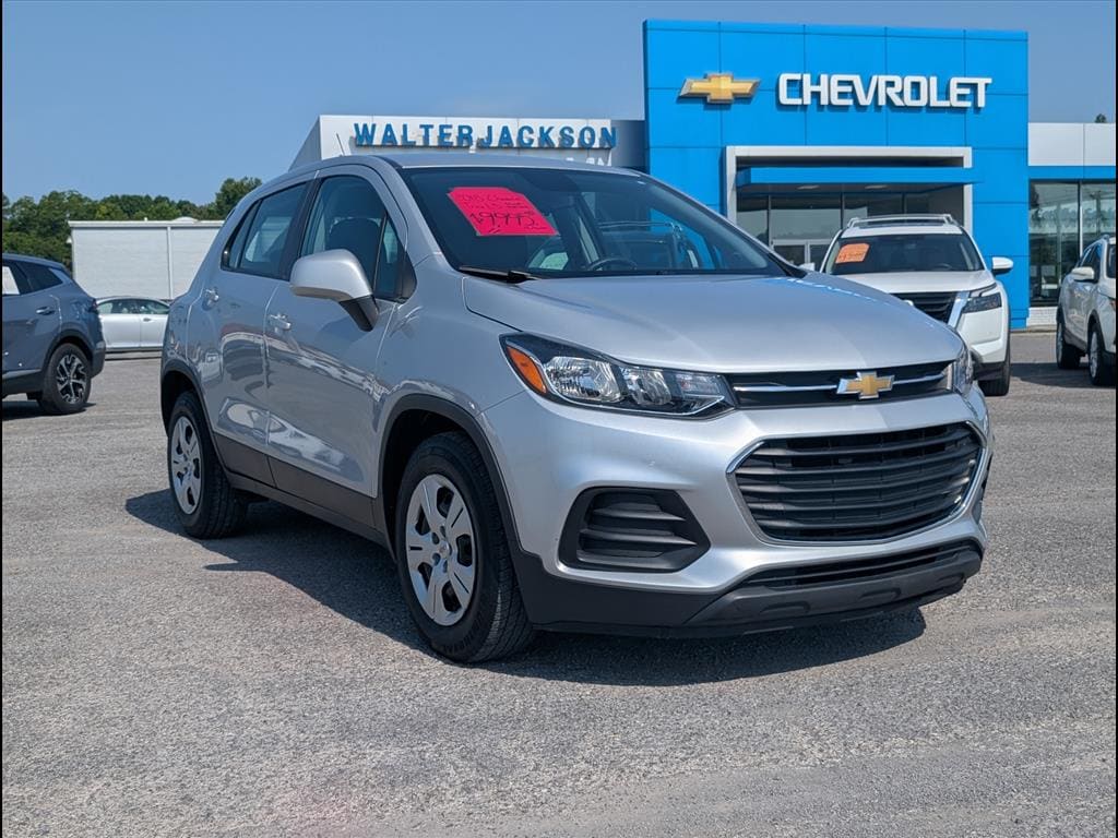 Used 2018 Chevrolet Trax LS SUV