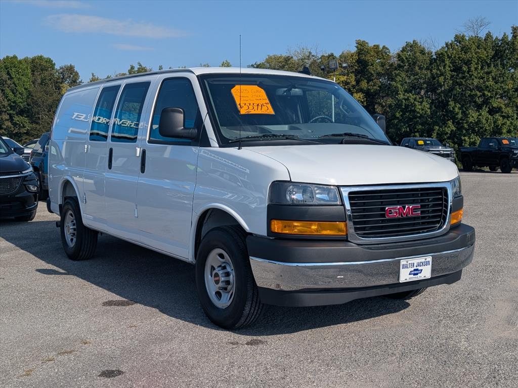 2025 GMC Savana Cargo