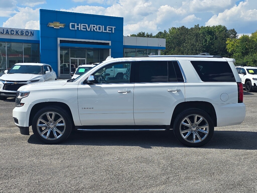 2019 Chevrolet Tahoe Premier photo 3