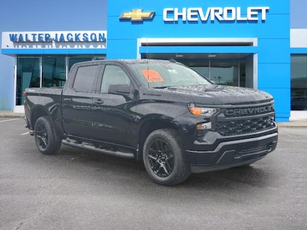 2025 Chevrolet Silverado 1500 Custom Truck