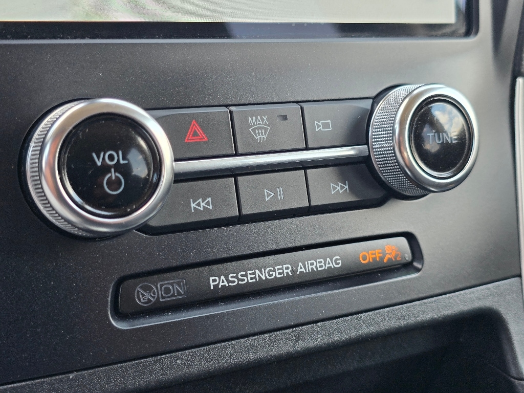 2024 Ford Edge SEL - Photo 19