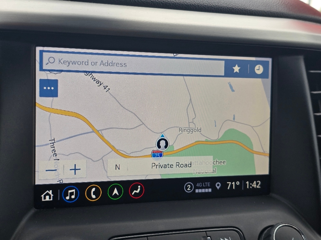 2023 GMC Acadia SLT - Photo 16