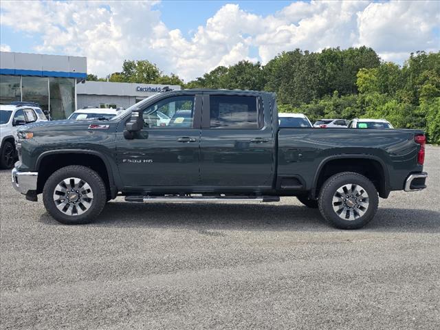 2026 Chevrolet Silverado 2500HD LT photo 3