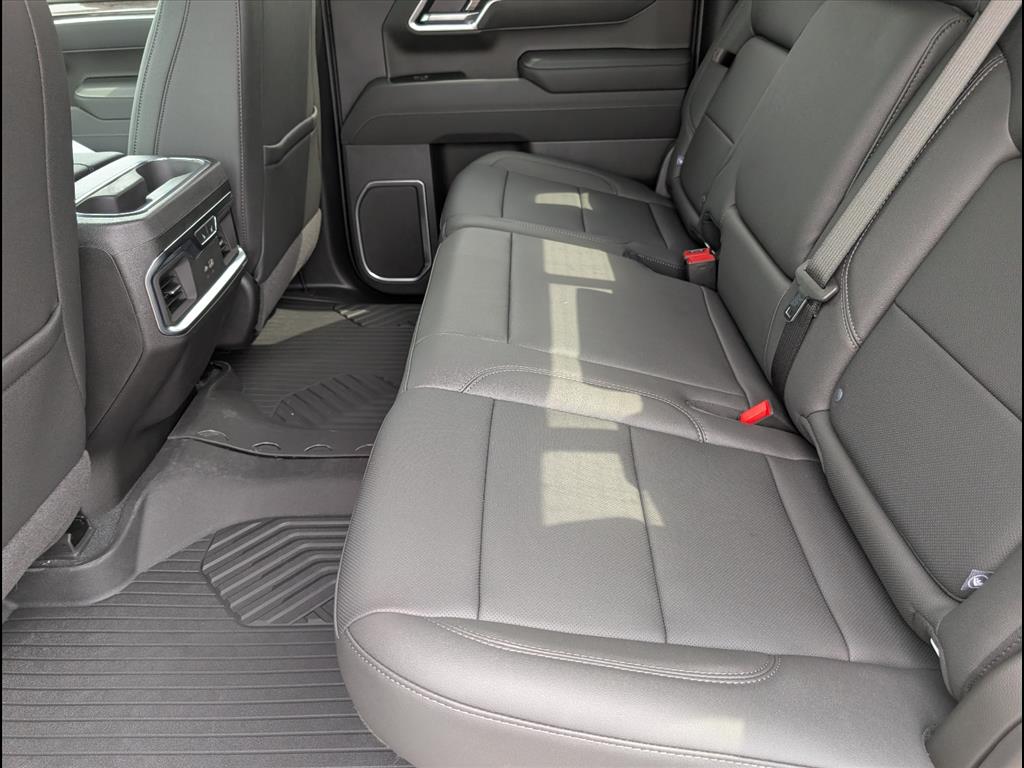2026 Chevrolet Silverado 1500 LTZ - Photo 7