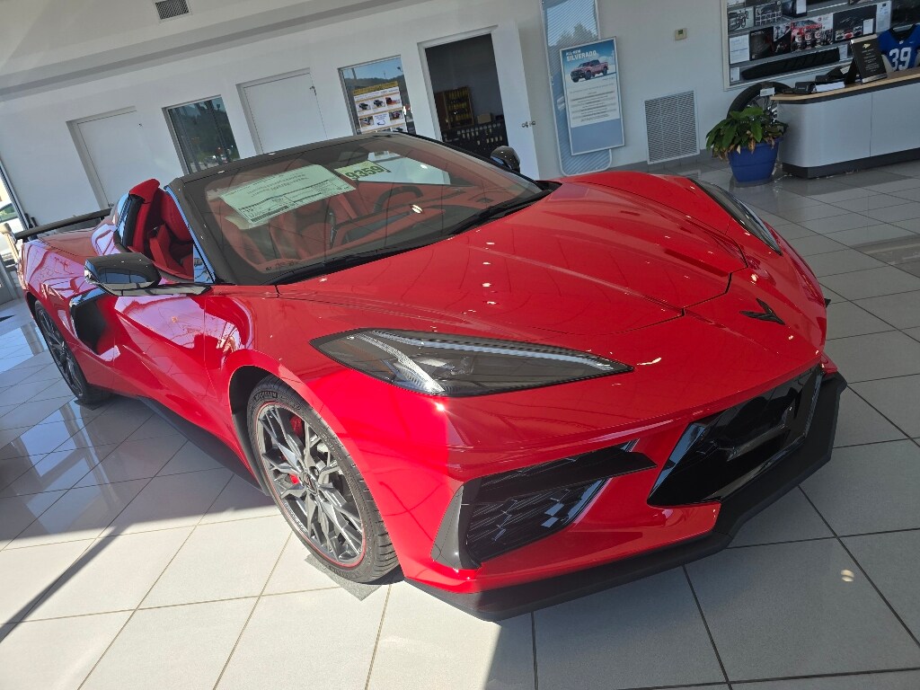 2026 Chevrolet Corvette Stingray 3LT photo 2