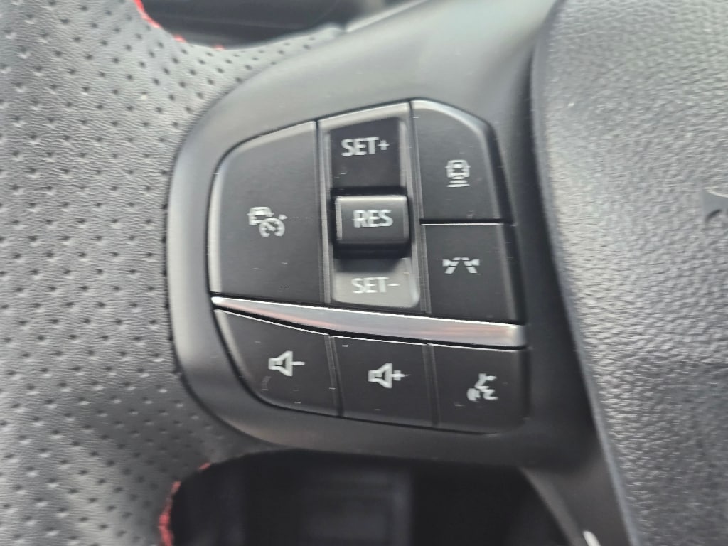 2023 Ford Escape ST-Line - Photo 16
