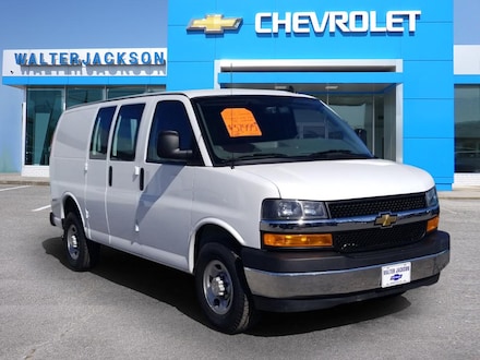 2022 Chevrolet Express Cargo 2500 WT Van