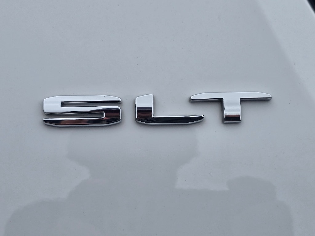 2023 GMC Acadia SLT - Photo 6