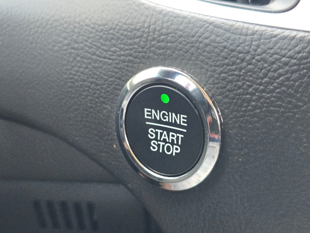 2024 Ford Edge SEL - Photo 21