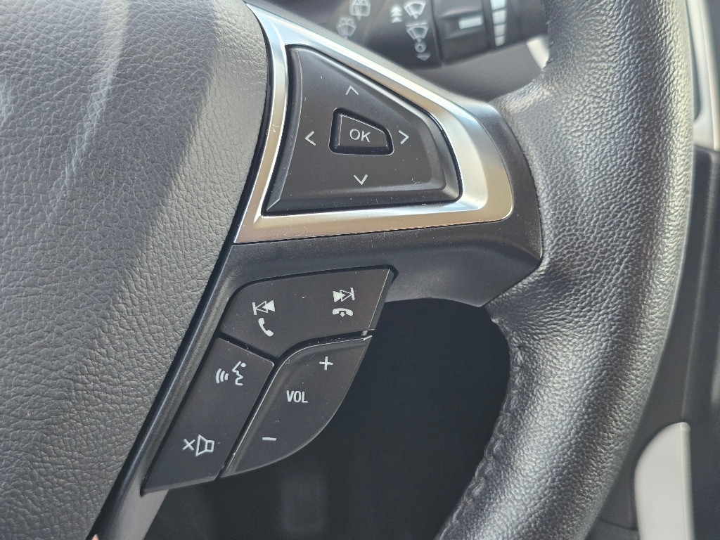 2024 Ford Edge SEL - Photo 16