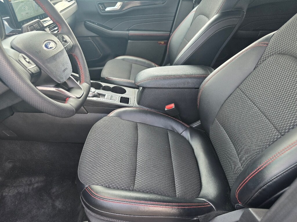 2023 Ford Escape ST-Line - Photo 10