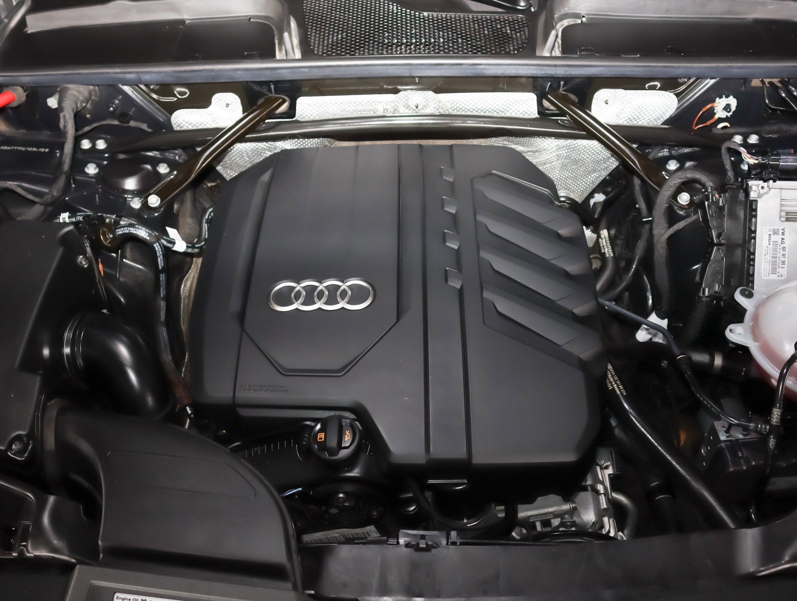 2022 Audi Q5 Premium photo 3