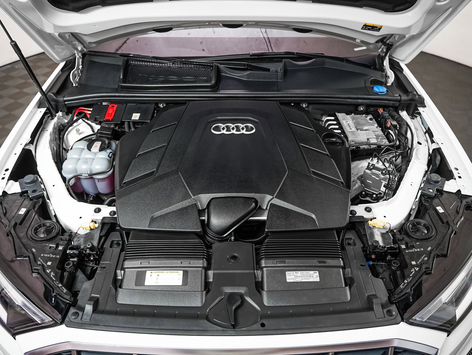 2022 Audi Q7 Premium Plus photo 3